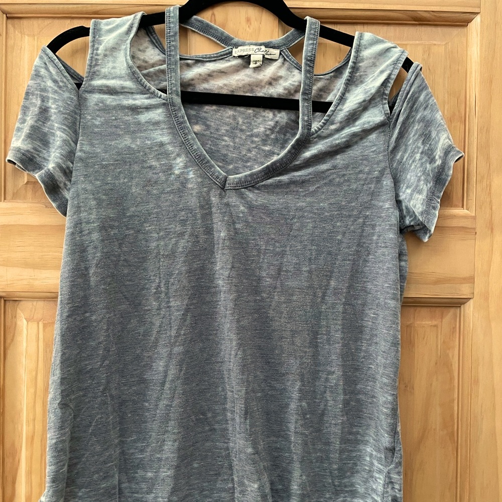 Express cut out tee